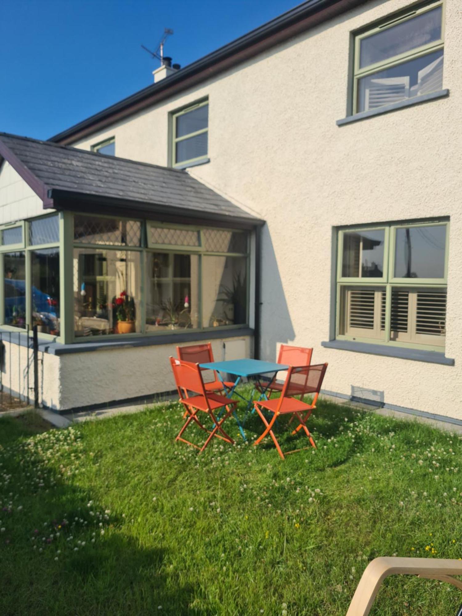 Apartmán The Aul Shop & Public House -Entire Private Annexe Kilcoo Exteriér fotografie