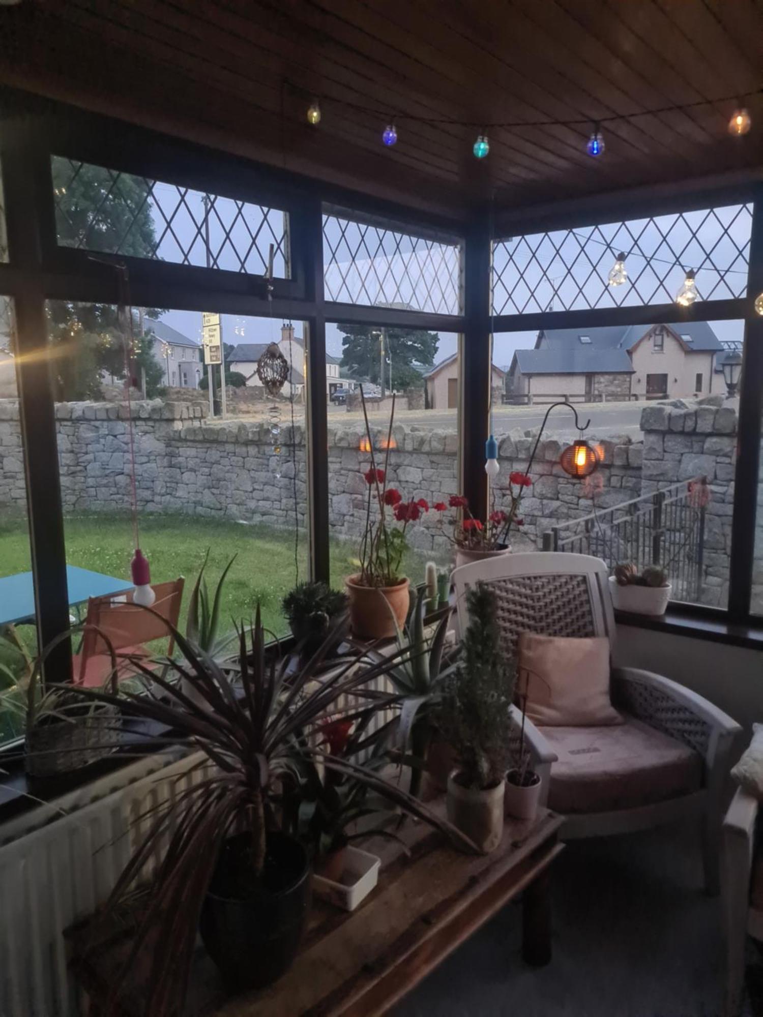 Apartmán The Aul Shop & Public House -Entire Private Annexe Kilcoo Exteriér fotografie